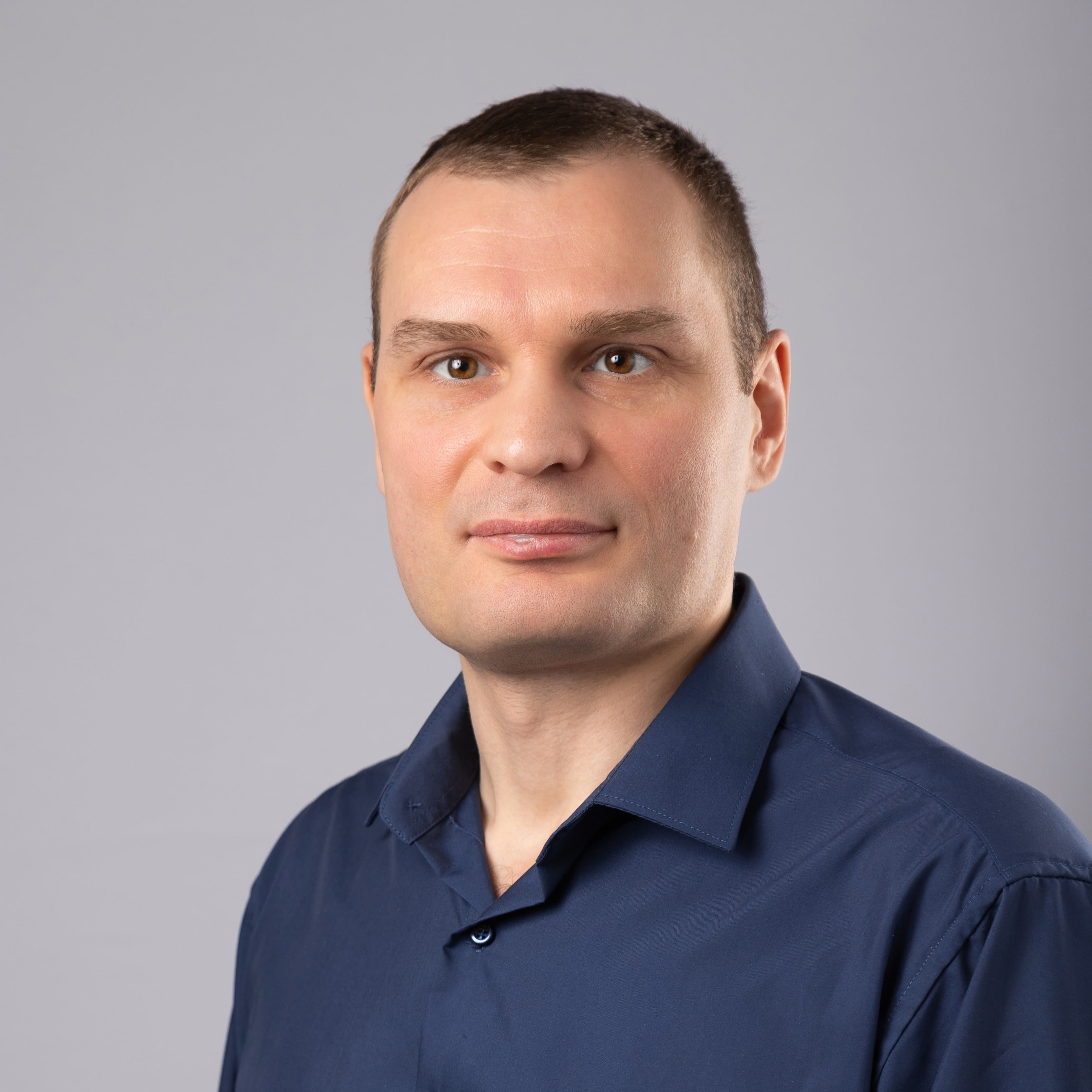 Спикер Виталий Хитрин